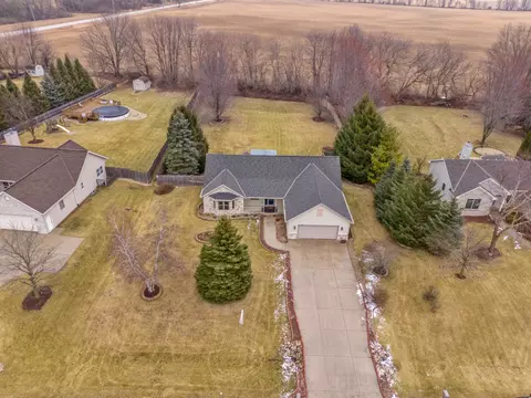 5272 High Rdg, Trenton, WI 53095