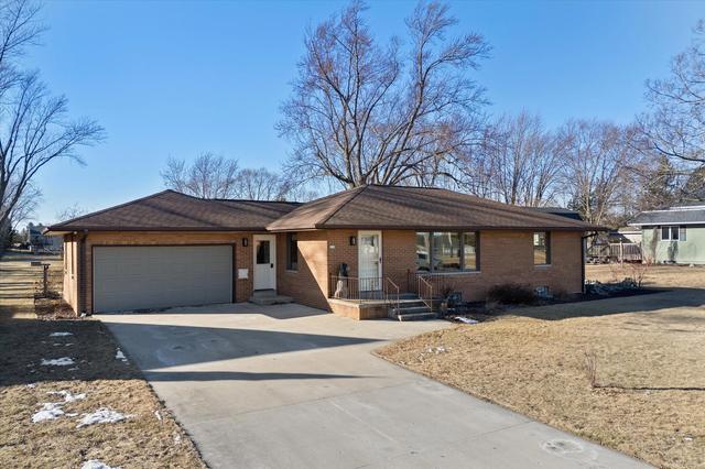 220 N 12th, Oostburg, WI 53070