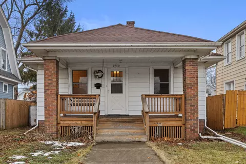 1430 W Lawn, Racine, WI 53405