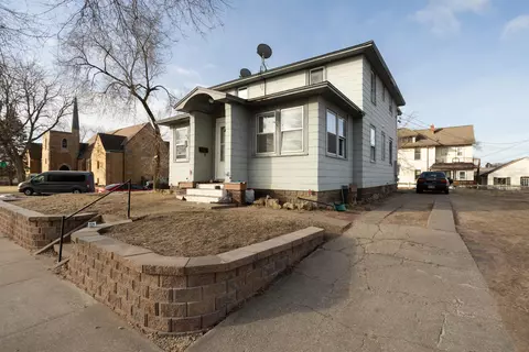 1526 19th, La Crosse, WI 54601