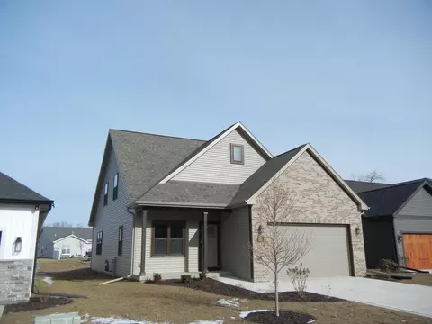 305 Evan, Lake Geneva, WI 53147