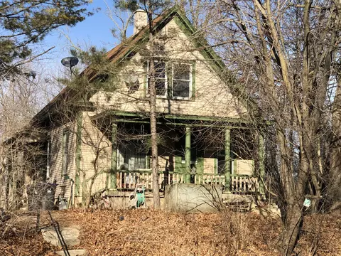 36 Monroe, Sheboygan Falls, WI 53085