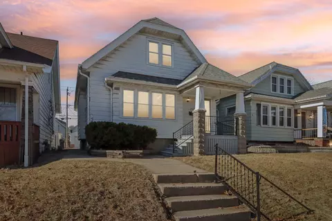 2021 S 68th, West Allis, WI 53219