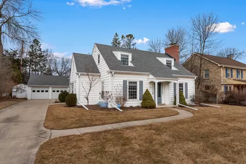 312 E Willow, Fox Point, WI 53217