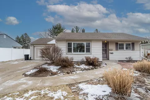 723 N Moreland, Waukesha, WI 53188