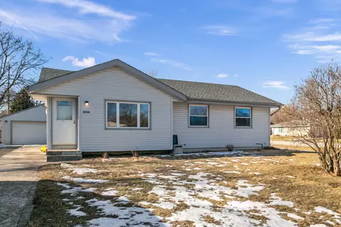 6944 Revere, Racine, WI 53402