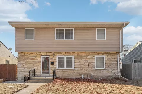 3319 S 68th, Milwaukee, WI 53219