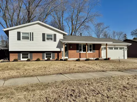 1858 Gary, Green Bay, WI 54303