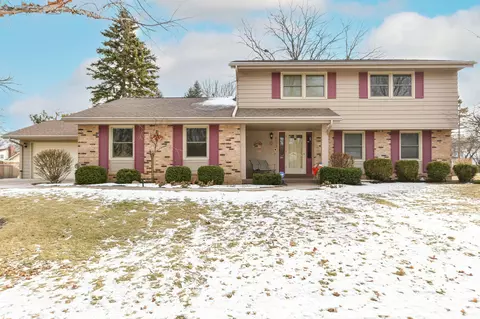 2333 Misty, Waukesha, WI 53186