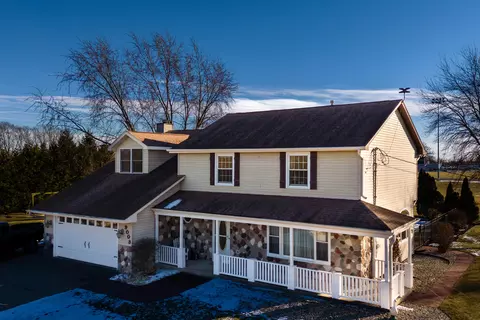 9009 11th, Somers, WI 53144