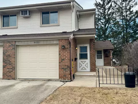 4430 S Greenridge, Greenfield, WI 53220
