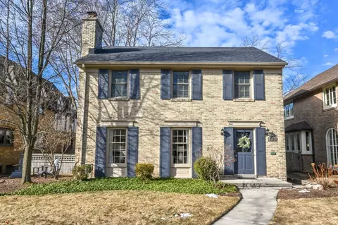 5401 N Diversey, Whitefish Bay, WI 53217