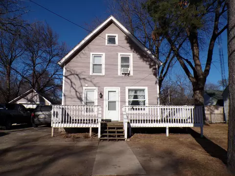 714 Madison #714 1/2, Fort Atkinson, WI 53538