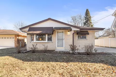 1000 S 120th, West Allis, WI 53214