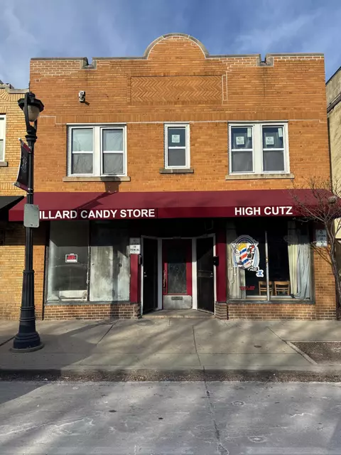 3520 W Villard #3524, Milwaukee, WI 53209