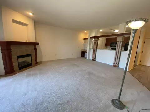 15295 W Library #108E, New Berlin, WI 53151