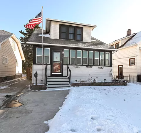 5541 32nd, Kenosha, WI 53144