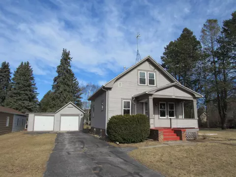 2904 Main, Sheboygan, WI 53083