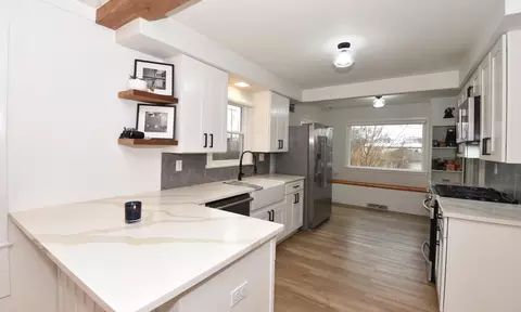 3265 N 93rd, Milwaukee, WI 53222