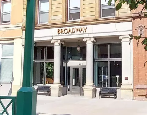 234 N Broadway #305, Milwaukee, WI 53202