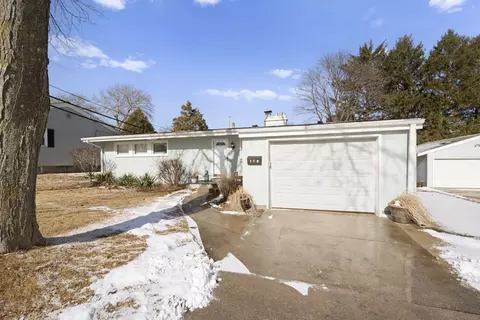 118 E Monroe, Port Washington, WI 53074