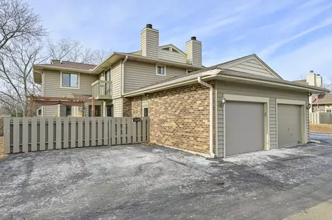 16344 W Coachlight, New Berlin, WI 53151