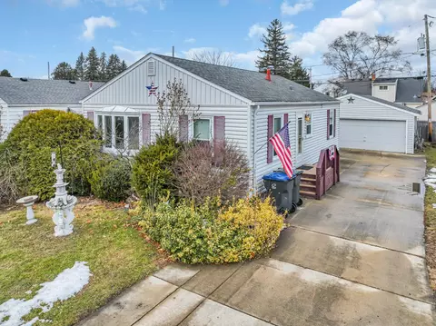 1622 Derby, Mount Pleasant, WI 53403