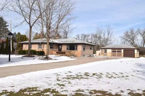 5120 County Line, Mount Pleasant, WI 53403
