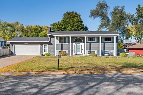 2919 Robin Hood, La Crosse, WI 54601
