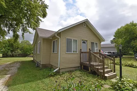 2715 Marshall, Dover, WI 53139