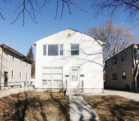 4606 W Eggert #4604, Milwaukee, WI 53218