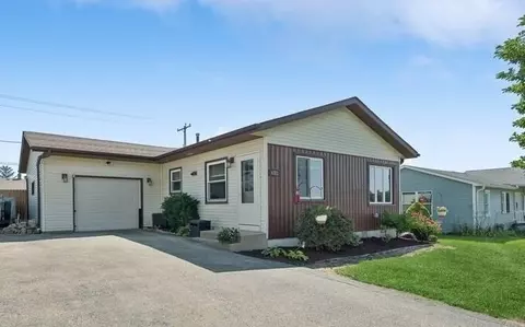 6323 248th, Paddock Lake, WI 53168