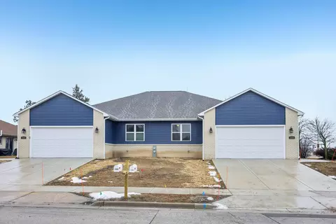 1705 Stardust, Waukesha, WI 53186