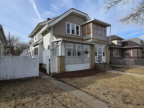 4127 N 23rd #4129, Milwaukee, WI 53209