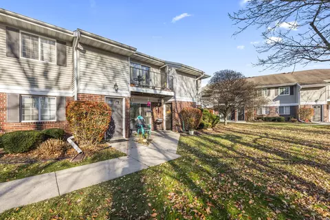 n110w16906 Ashbury #7, Germantown, WI 53022