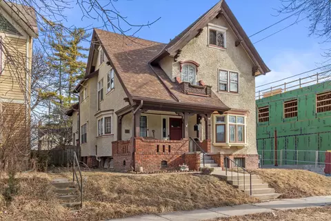826 N 34th, Milwaukee, WI 53208