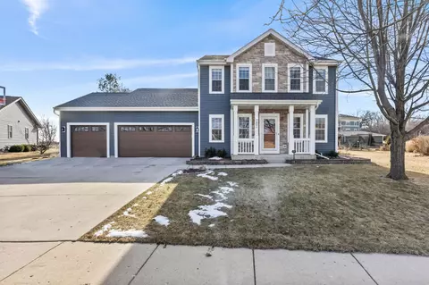 281 Thurow, Oconomowoc, WI 53066