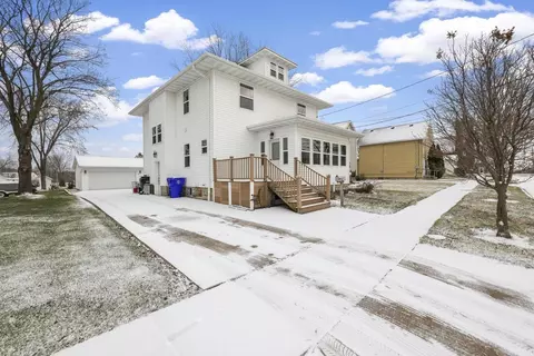 136 E Tobacnoir, Kaukauna, WI 54130
