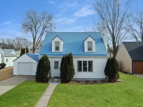 215 N Rusk, Viroqua, WI 54665