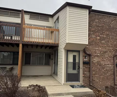 2909 14th #107, Kenosha, WI 53140