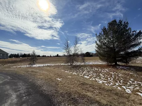 Lt 17 Somers, Port Washington, WI 53074