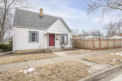 8430 W Concordia, Milwaukee, WI 53222