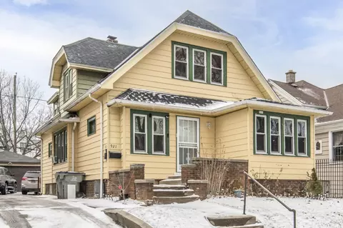 921 S 20th, Milwaukee, WI 53204