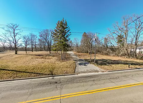4761 S 35th, Greenfield, WI 53221