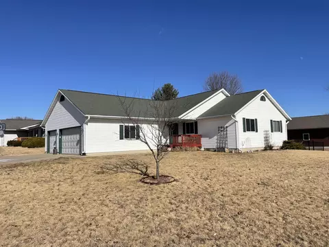 891 S Stonewood, Sparta, WI 54656