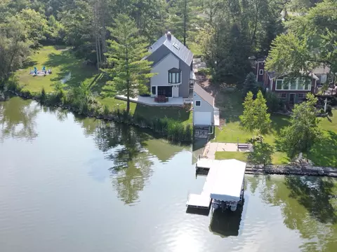 n5077 Lake Drive, Hustisford, WI 53034