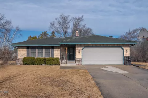 10610 W Beacon Hl, Franklin, WI 53132