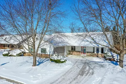 240 Dream Catcher, Kewaskum, WI 53040