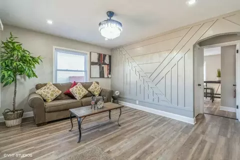 3533 N 99th, Milwaukee, WI 53222