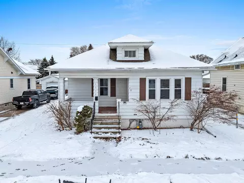 1572 Ellis, Green Bay, WI 54302